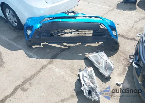 2018 Toyota Rav4 Le z USA, uszkodzony, nr VIN JTMZFREV3JJ731029